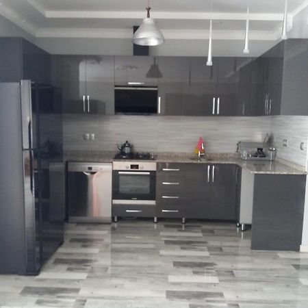 Apartment Irina Μπατούμι Εξωτερικό φωτογραφία
