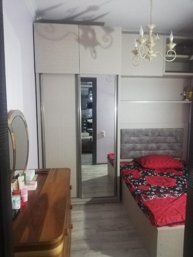 Apartment Irina Μπατούμι Εξωτερικό φωτογραφία