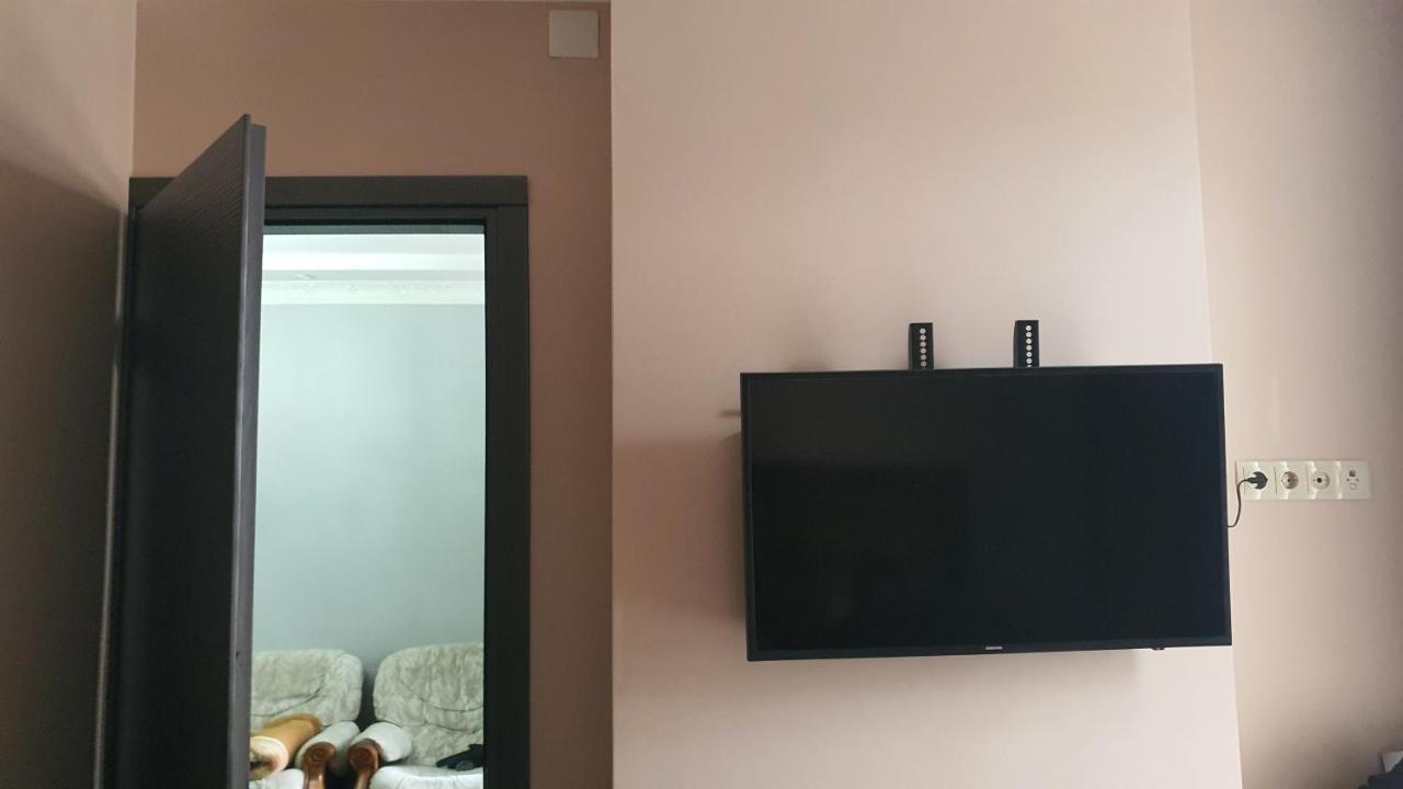 Apartment Irina Μπατούμι Εξωτερικό φωτογραφία