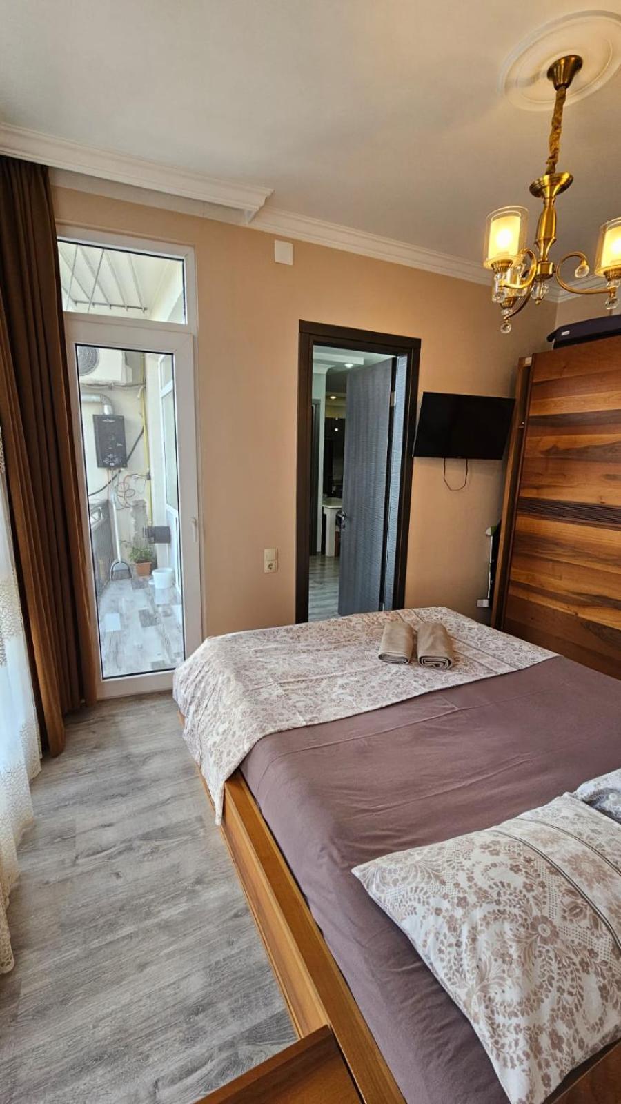 Apartment Irina Μπατούμι Εξωτερικό φωτογραφία