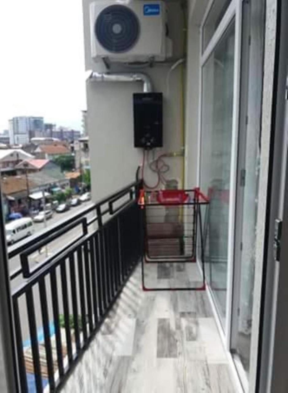 Apartment Irina Μπατούμι Εξωτερικό φωτογραφία