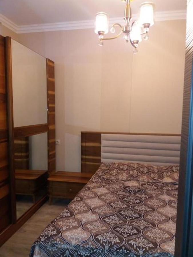 Apartment Irina Μπατούμι Εξωτερικό φωτογραφία